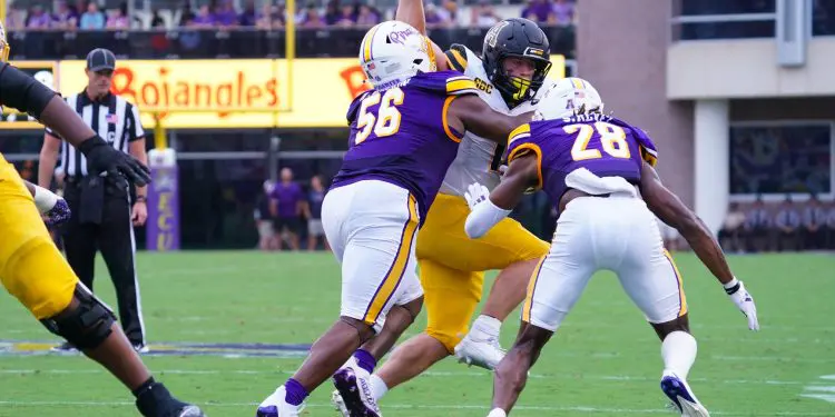 From the battlefield of East Carolina to the grand stage of Green Bay, Shavon Revel seeks to seize the throne in a draught-stricken Packers’ defense