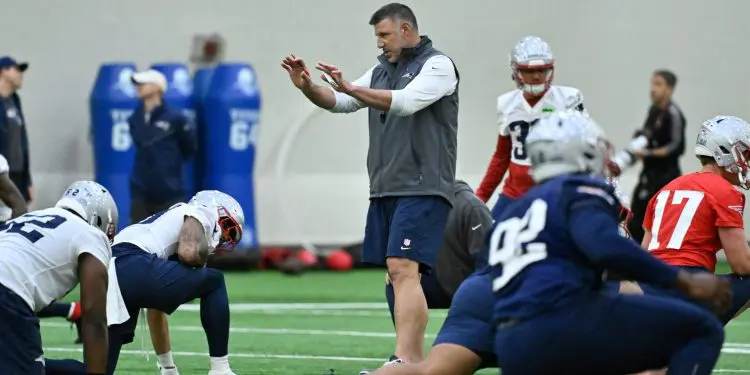 New England Patriots embark on unprecedented journey with Mike Vrabel as docuseries reveals aggressive roster transformation and team dynamics