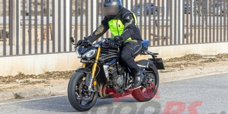 Atualização da Triumph Speed Triple 1200 RS em 2024?