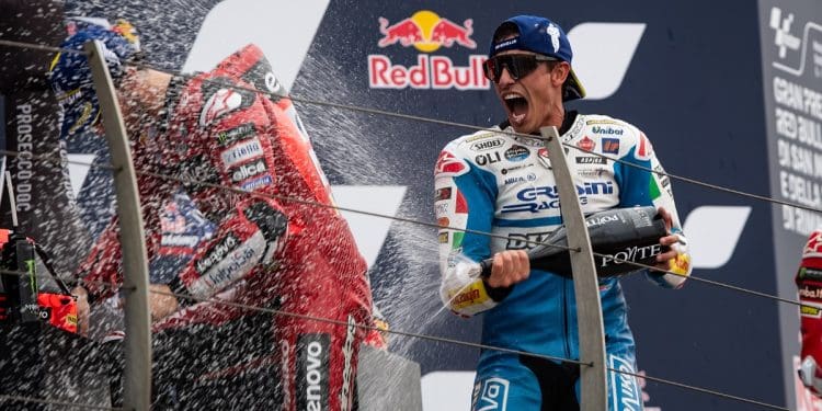 ‘É impossível que a equipa saiba como está a pista; o piloto decide pela sensação’ – Marc Márquez