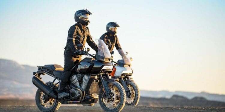 Será que vamos ver uma nova Pan America 1250 CVO no dia 24 de janeiro?