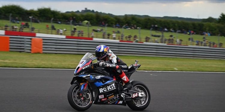 ‘Se há um piloto do SBK que talvez conseguisse ir ao pódio no MotoGP é o Toprak Razgatlioglu’ – Jorge Lorenzo