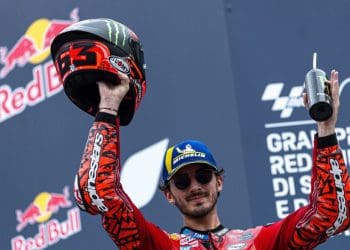 Óscar Haro elogia atitudes de fairplay de Francesco Bagnaia em Misano