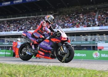 ‘Ou alargava e perdia posições, ou batia no Pecco na primeira curva’ – Jorge Martín