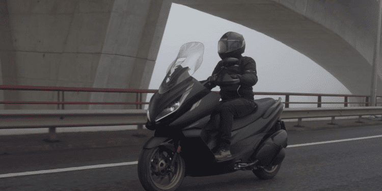 Ensaio – Zontes 350E – conforto e equipamento