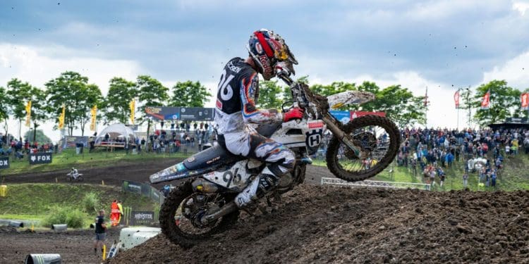 Lucas Coenen impôs-se no MXGP da Alemanha em MX2