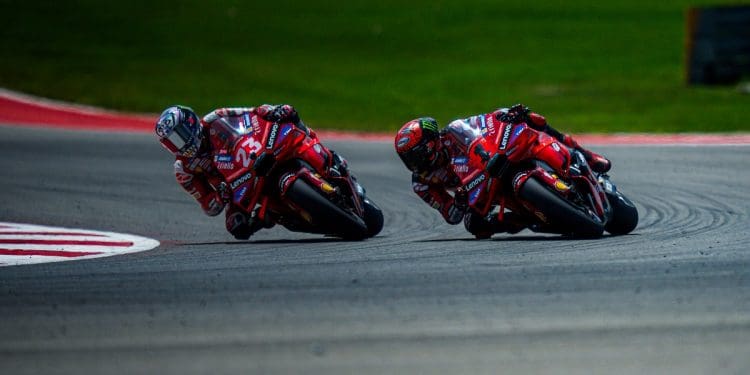 Claudio Domenicali e as concessões: ‘A Ducati está a competir com uma mala aos ombros’