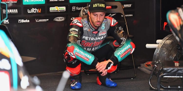 Andrea Dovizioso atualiza o seu estado de saúde: ‘Terei de usar a cadeira de rodas durante 2 a 3 semanas’