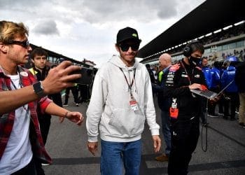 Um piloto de MotoGP que seria veloz na Ilha de Man? ‘Valentino Rossi seria o homem certo’, diz John McGuinness