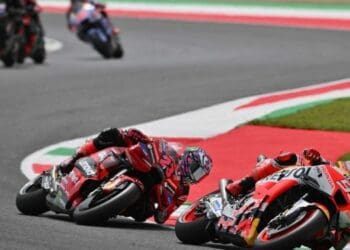 Dovizioso não crê que pilotos com a Ducati irão facilitar vida a Márquez: ‘Estão ansiosos por o bater e dificultar-lhe a vida’
