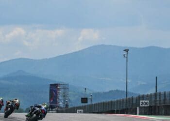 ‘Seria realmente agradável se as motos de MotoGP começassem a parecer-se mais a motos e menos a aviões’ – Ben Spies