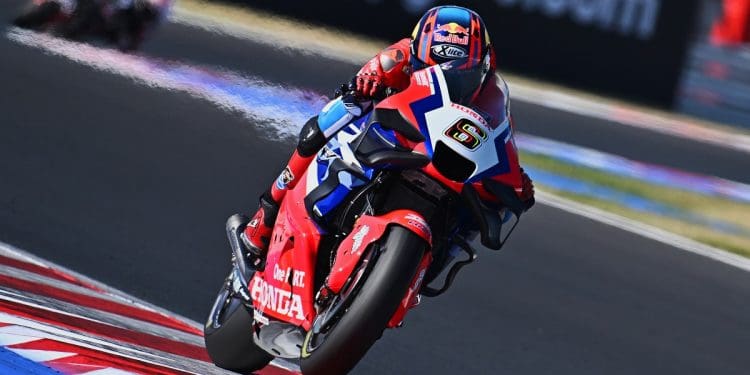 Stefan Bradl será wildcard da Honda no GP de Espanha