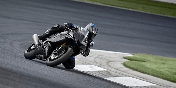 Yamaha R6 Race- o pináculo da performance desportiva