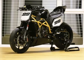 KRÄMER-KTM Super Hooligan conceito ou realidade?