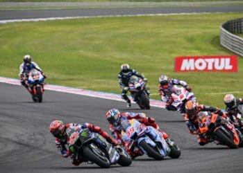 ‘A KTM e a Aprilia continuarão o seu crescimento e a Yamaha e a Honda terem grandes concessões deve dar-lhes um maior potencial’ – Livio Suppo