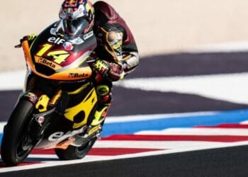 Carlo Pernat acredita no crescimento de Tony Arbolino em Moto2 – ‘Ele tem de ser consistente no topo”