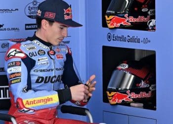 Marc Márquez pode estar de novo com problemas no braço direito