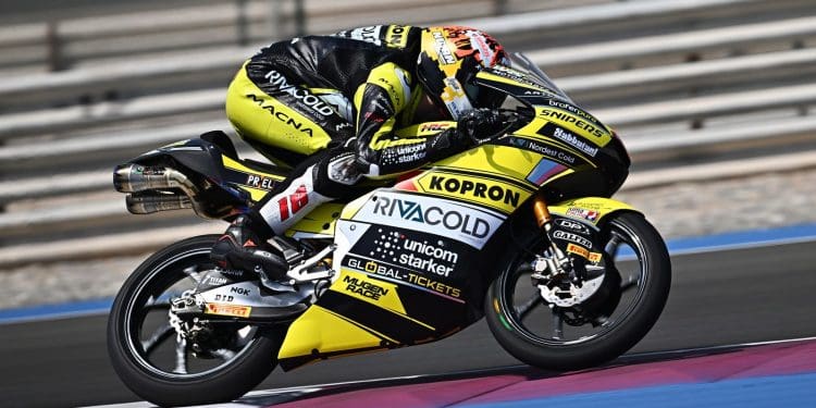 Matteo Bertelle, Taiyo Furusato, Filippo Farioli e Scott Ogden na Q2 do Moto3 em Aragão sessão repleta de quedas