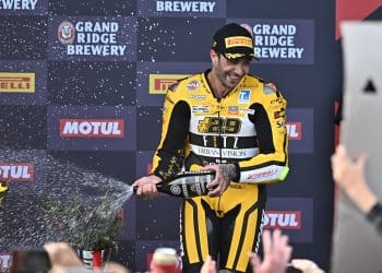 ‘Na minha opinião, a Pramac irá mesmo querer tentar com o Andrea Iannone’ – Carlo Pernat