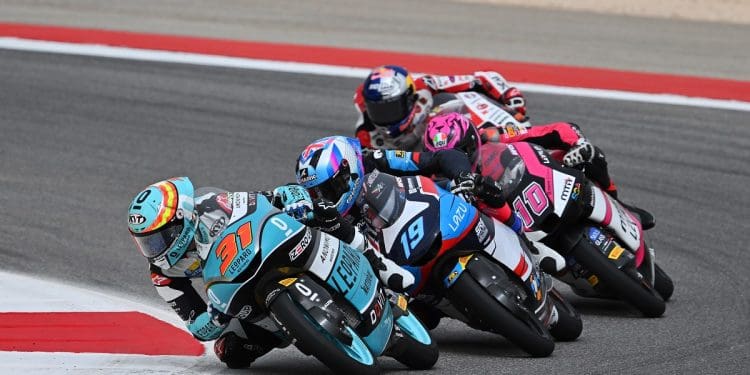 Adrián Fernández e mais três garantem Q2 do Moto3 em Austin