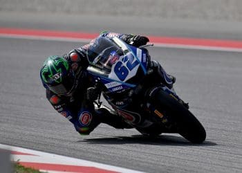 Stefano Manzi selou pole position do WSSP em Assen; metade do pelotão não qualificado
