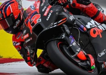Maverick Viñales quase resistiu a problemas de caixa de velocidades desde a volta 6