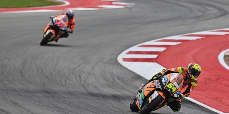 À quarta, foi de vez: Fermín Aldeguer alcançou primeira pole position da época de Moto2