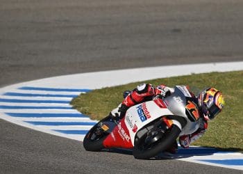 Taiyo Furusato surpreende com novo recorde de Buriram para liderar Treino 2 do Moto3