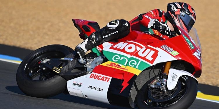 Nicholas Spinelli mais veloz dos treinos de MotoE em Barcelona com volta recorde