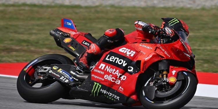 Francesco Bagnaia não quer acabar com as corridas Sprint: ‘Estão aí e só tenho de melhorar’