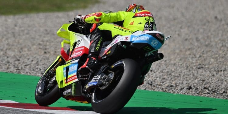 ‘Estou contente por o Aleix Espargaró me mencionar para a Aprilia…’ – Marco Bezzecchi