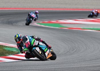 Alonso López estabelece novo recorde num treino 2 de Moto2 dominado pela Boscoscuro