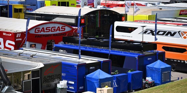 Carmelo Ezpeleta e o cancelamento de GPs: ‘Devíamos habituar-nos a isso’