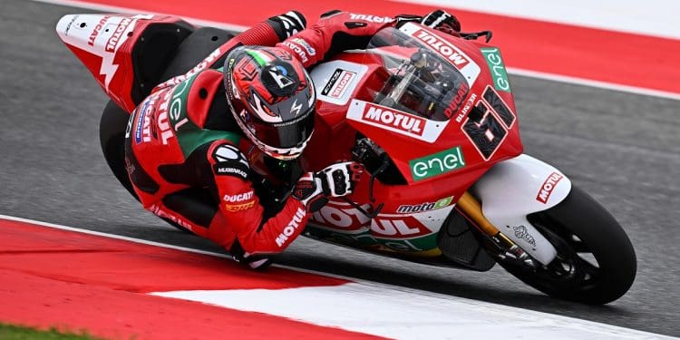 Alessandro Zaccone dominou e voltou às vitórias no MotoE de forma autoritária