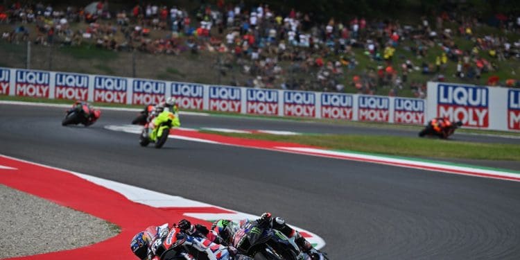 Aprilia não exclui Miguel Oliveira se Viñales sair: ‘Teremos de ver se dará o último salto que lhe falta’