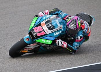 Alonso López na frente do treino livre de Moto2 em Aragão