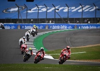 Com o pelotão limitado a 11 equipas, que via de entrada para a BMW no MotoGP?