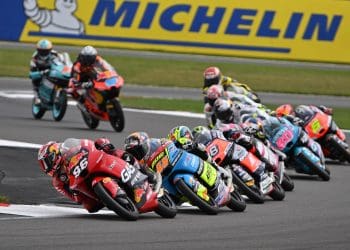 Moto3 precisa de mudar; motores maiores e fornecedor exclusivo em cima da mesa