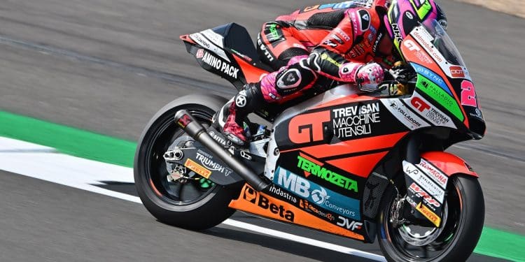 Alonso López voltou a «varrer» concorrência com volta recorde no treino 1 de Moto2 em Aragão
