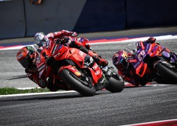 Carlos Checa fala dos pontos fortes de Jorge Martín e Francesco Bagnaia