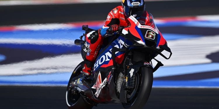 ‘A Honda é o construtor com mais êxito no MotoGP, não perco a esperança’ – Stefan Bradl