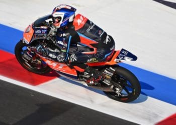 Iván Ortolá estabeleceu nova volta recorde do Moto3 em Motegi para liderar Treino 1