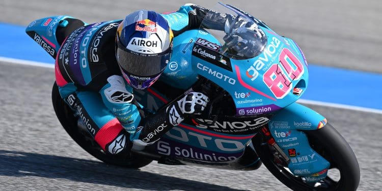 David Alonso vence corrida de Moto3 em Sepang, com final intenso e pleno de incerteza; Furusato ficou a 0.088s