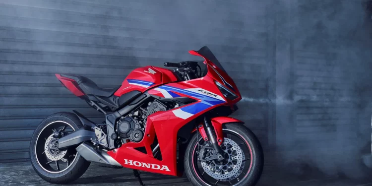 A Honda cria instalações da Honda Motorcycle Sales em Xangai