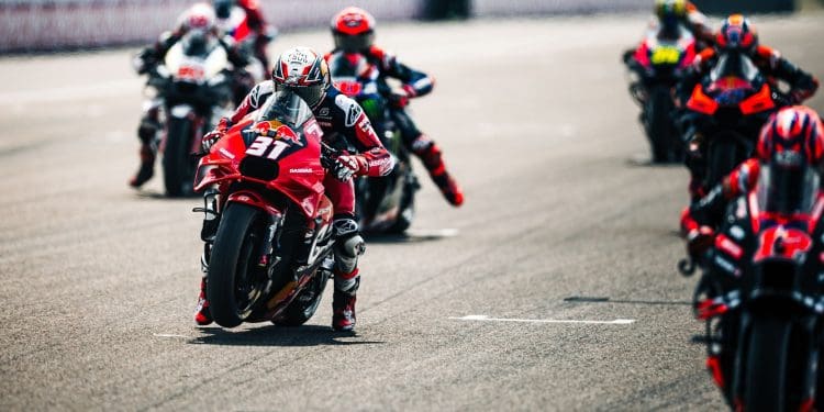 Pedro Acosta pronto voltar às corridas após pausa: ‘Foi bom desligar um pouco; Silverstone é um circuito que gosto’