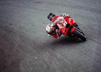 Pedro Acosta retém ‘aspetos positivos’ naquele que foi ‘de longe’ o seu fim de semana mais competitivo apesar de ‘queda parva’