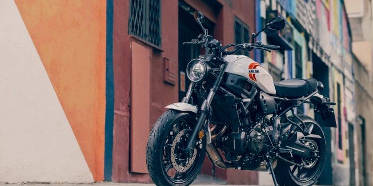 Yamaha XSR 700 – combina o clássico e o moderno