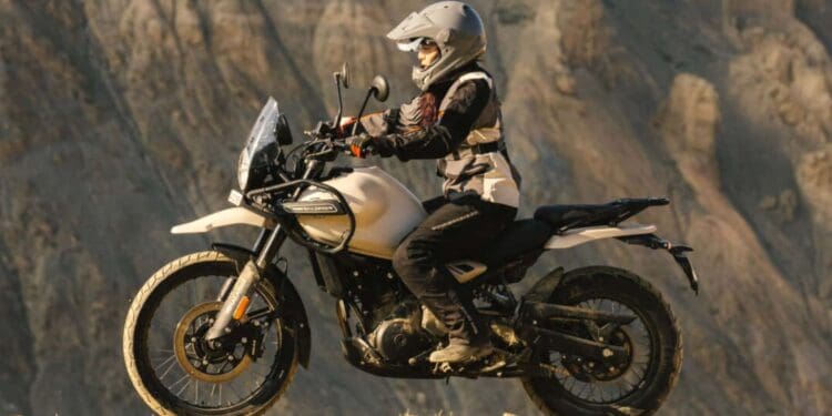 Poderemos ver em breve uma variante Raid da Royal Enfield Himalayan 450?