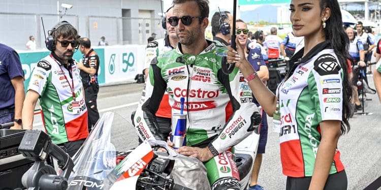 Caricato: ‘Acho que Pedro Acosta desligou o limitador de velocidade nas boxes; são 1.500 euros!’ – Johann Zarco