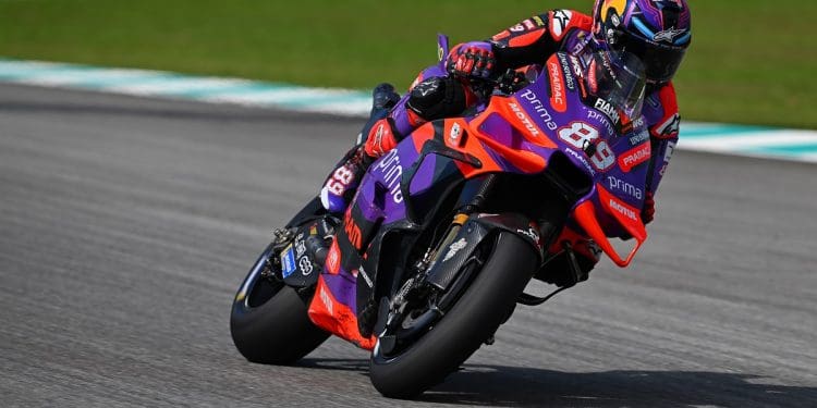 ‘Jorge Martín teria de cometer muitos erros para não ser campeão’ – Jorge Lorenzo